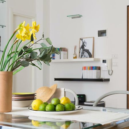 Housmart Nazario Sauro 15 Apartment Bologna Exterior foto